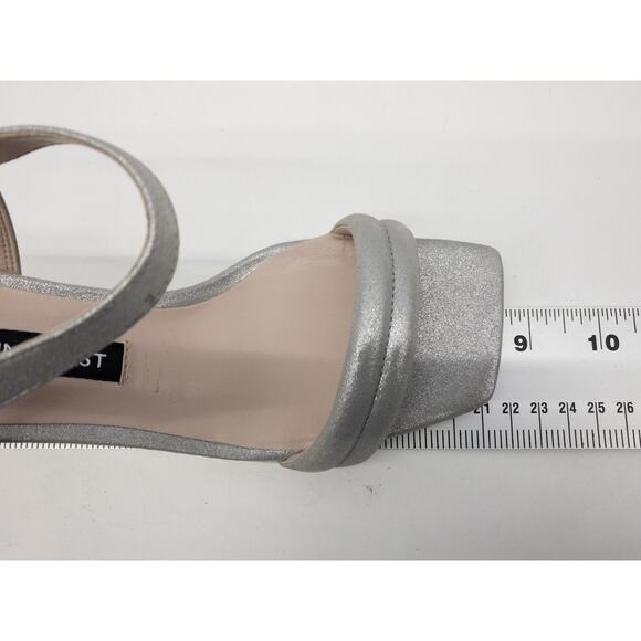 Nine West Dark Silver Metallic Urgreat Square Toe Leather Ankle Strap Sandals 5 - Picture 13 of 14